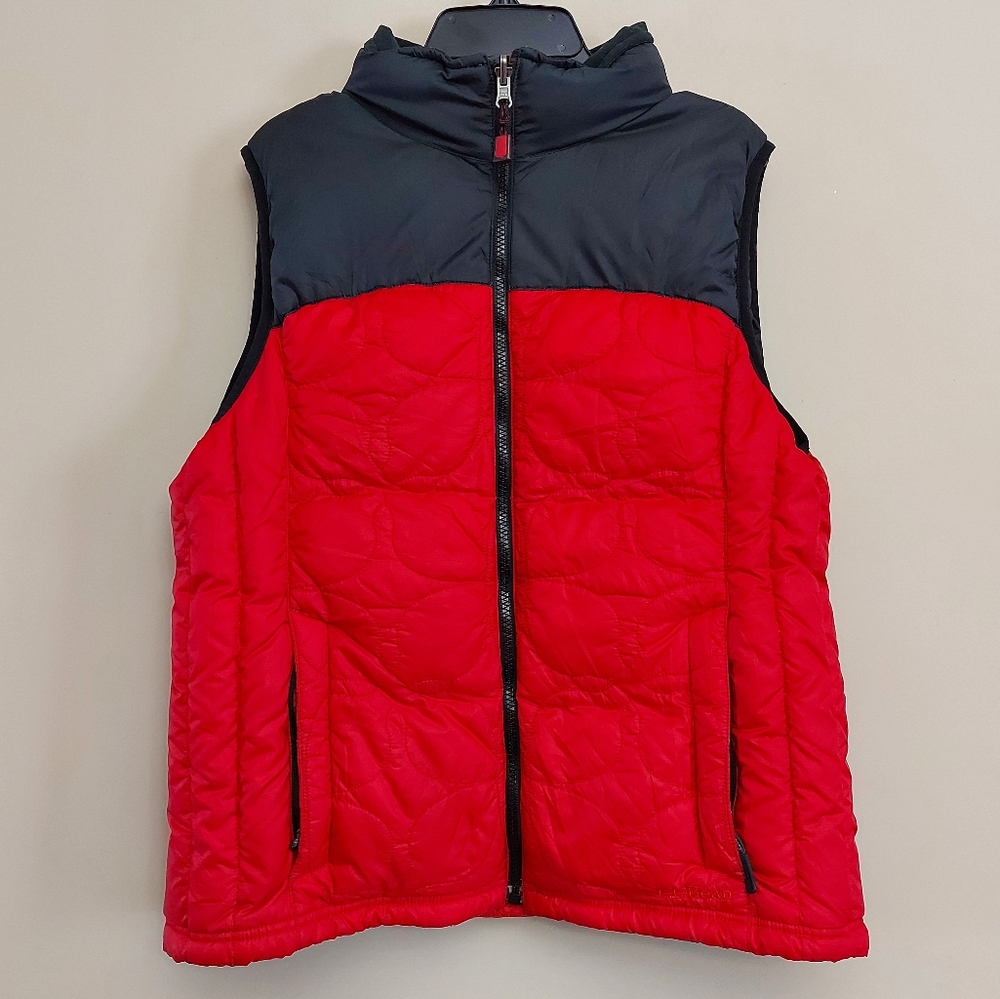 L.L. Bean quilted goose down vest size medium in red and black